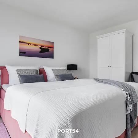 Place To Be Apartment *